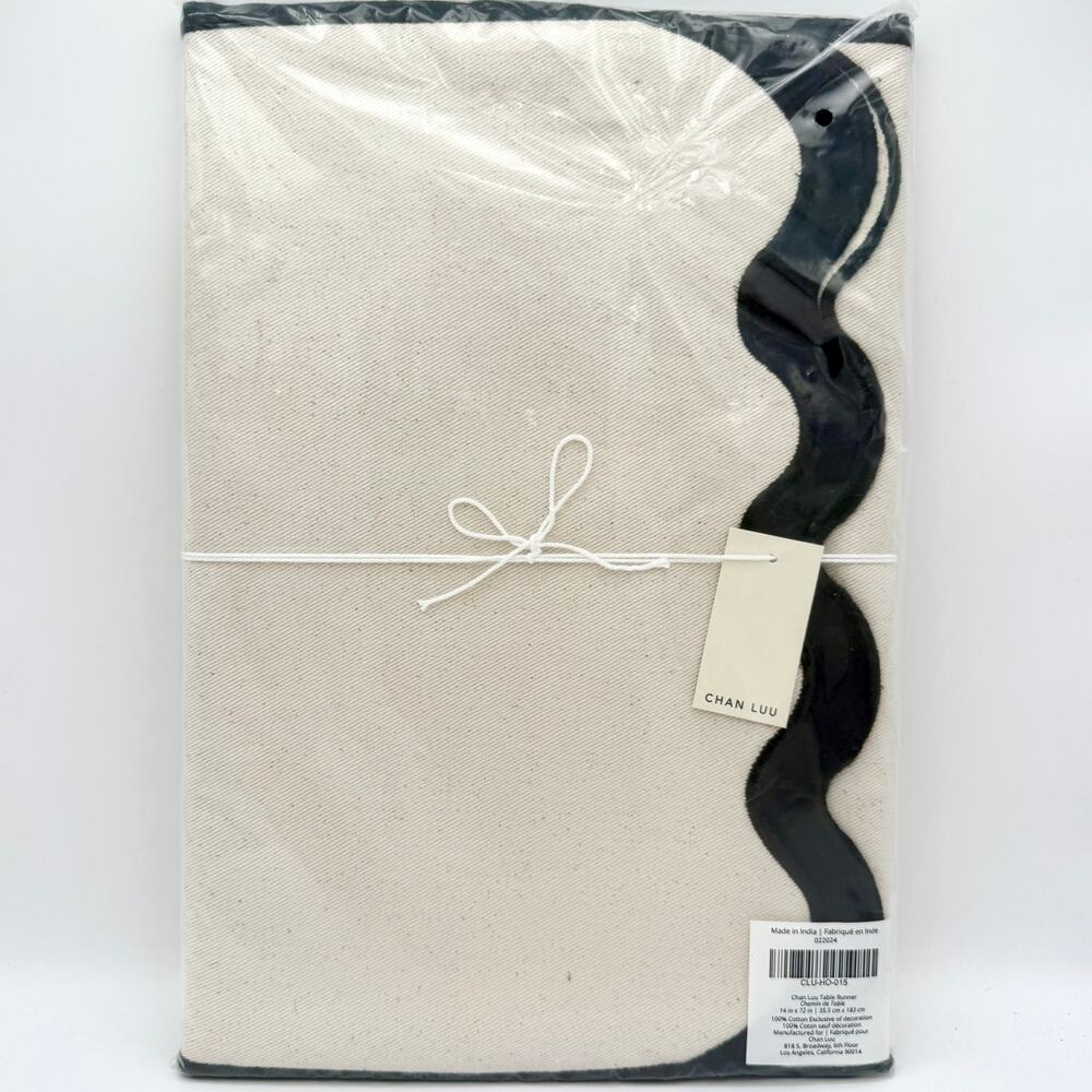 Chan Luu 14x72" Cotton Table Runner‎ Black Scalloped Detail – NEW